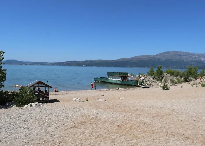 Beechfront Escape Busko 2 Apartment Tomislavgrad